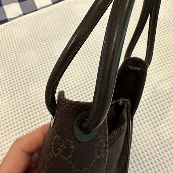 GUCCI vintage chocolate brown canvas logo bag - Picture 3 of 10